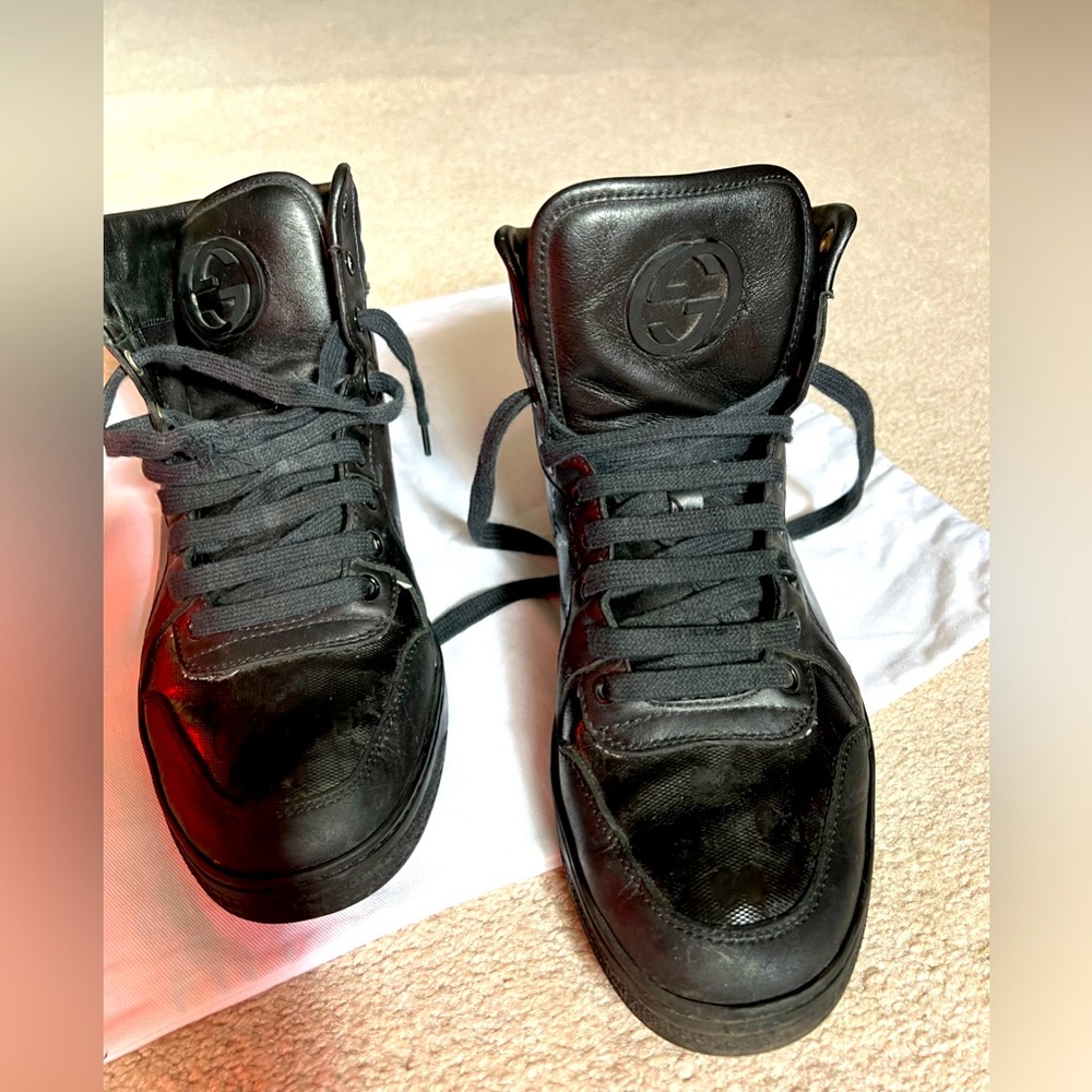 Gucci mens sneakers. They are size 7.5 mens. Good condition…